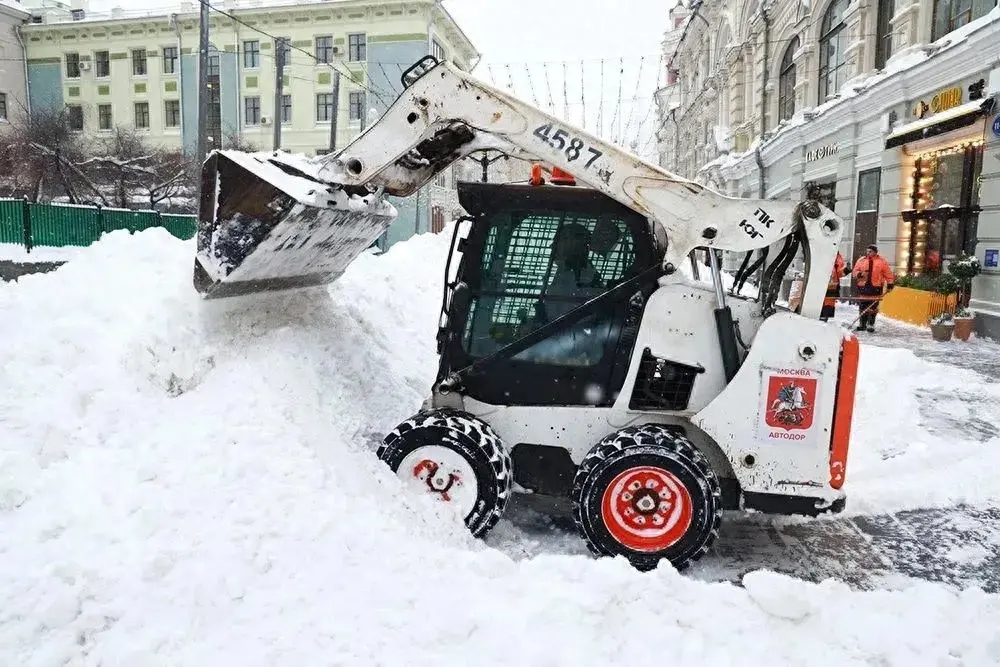 俄罗斯的乌鲁木齐新疆扫雪车有多可爱